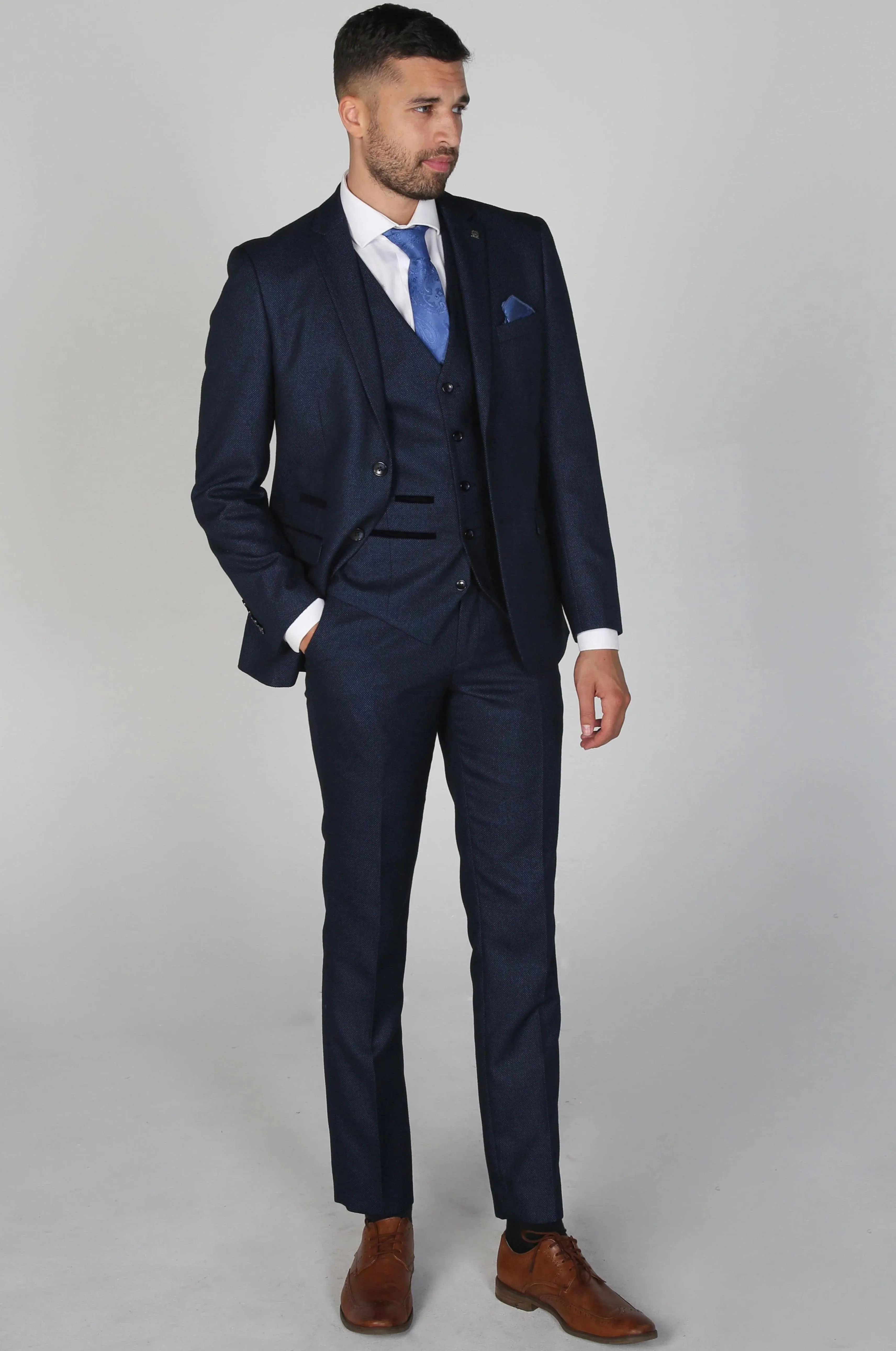 Arthur Navy Men's Three Piece Suit