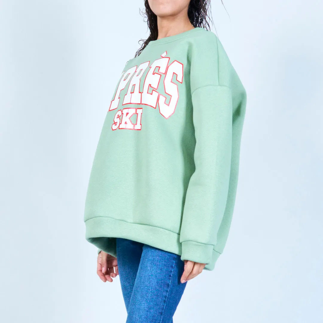 Bold après-ski oversized sweatshirt wholesale