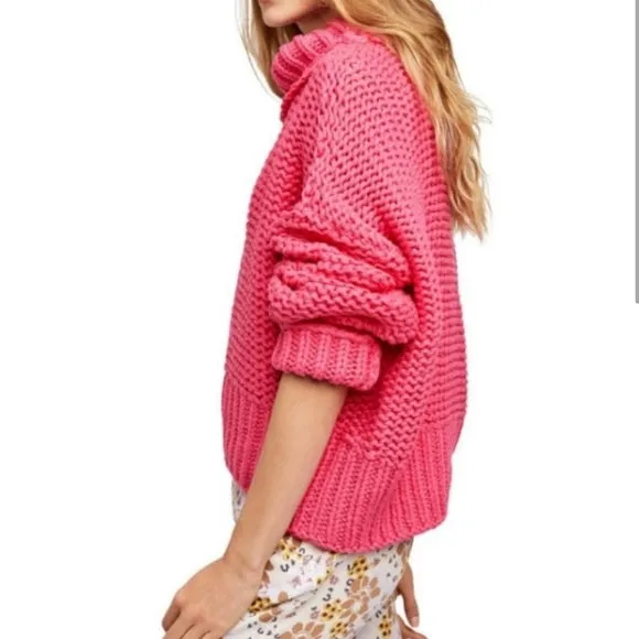 Free People Chunky Knitted Slouchy Pink Fireworks Sweater, Size Small